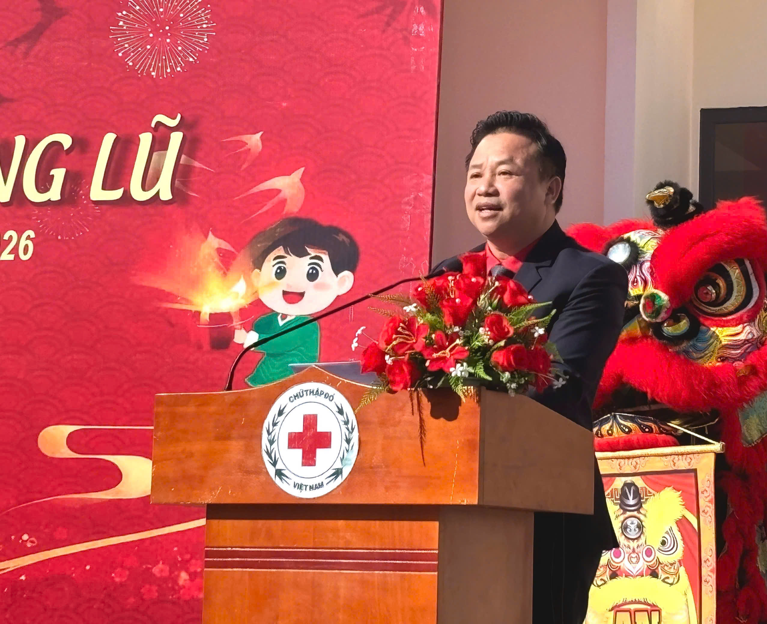 Đồng chí Trần Sĩ Pha – Ủy viên Ban Thường vụ, Trưởng Ban Công tác xã hội – Quản lý thảm họa Trung ương Hội Chữ thập đỏ Việt Nam phát biểu khai mạc chương trình.